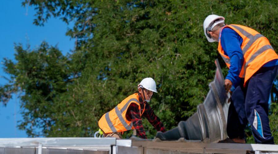 Roof maintenance in Cresbard, SD